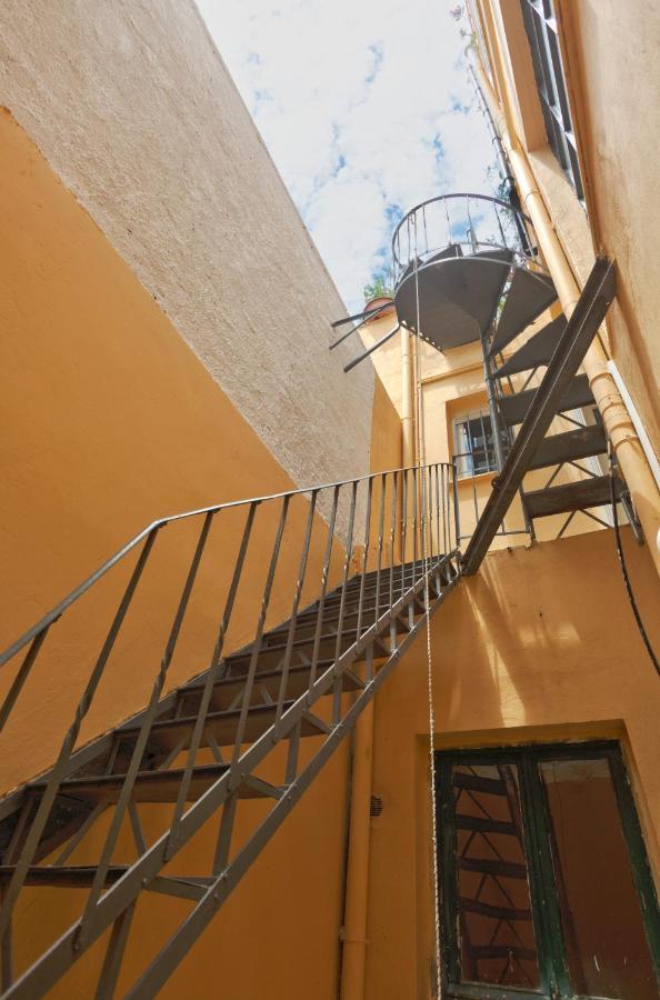 Central 2-Bedroom Apartment With Rooftop Access! Ep9G Atenas Exterior foto